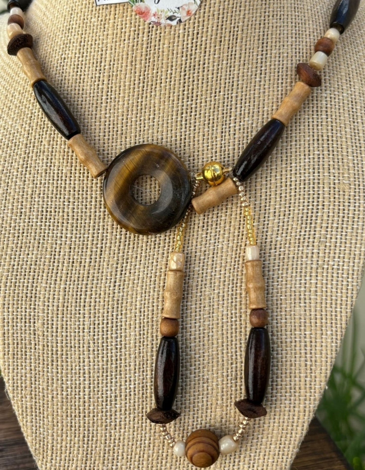 Aliza - Handcrafted Earthy Beaded Necklace and Bracelet with Magnetic Clasp