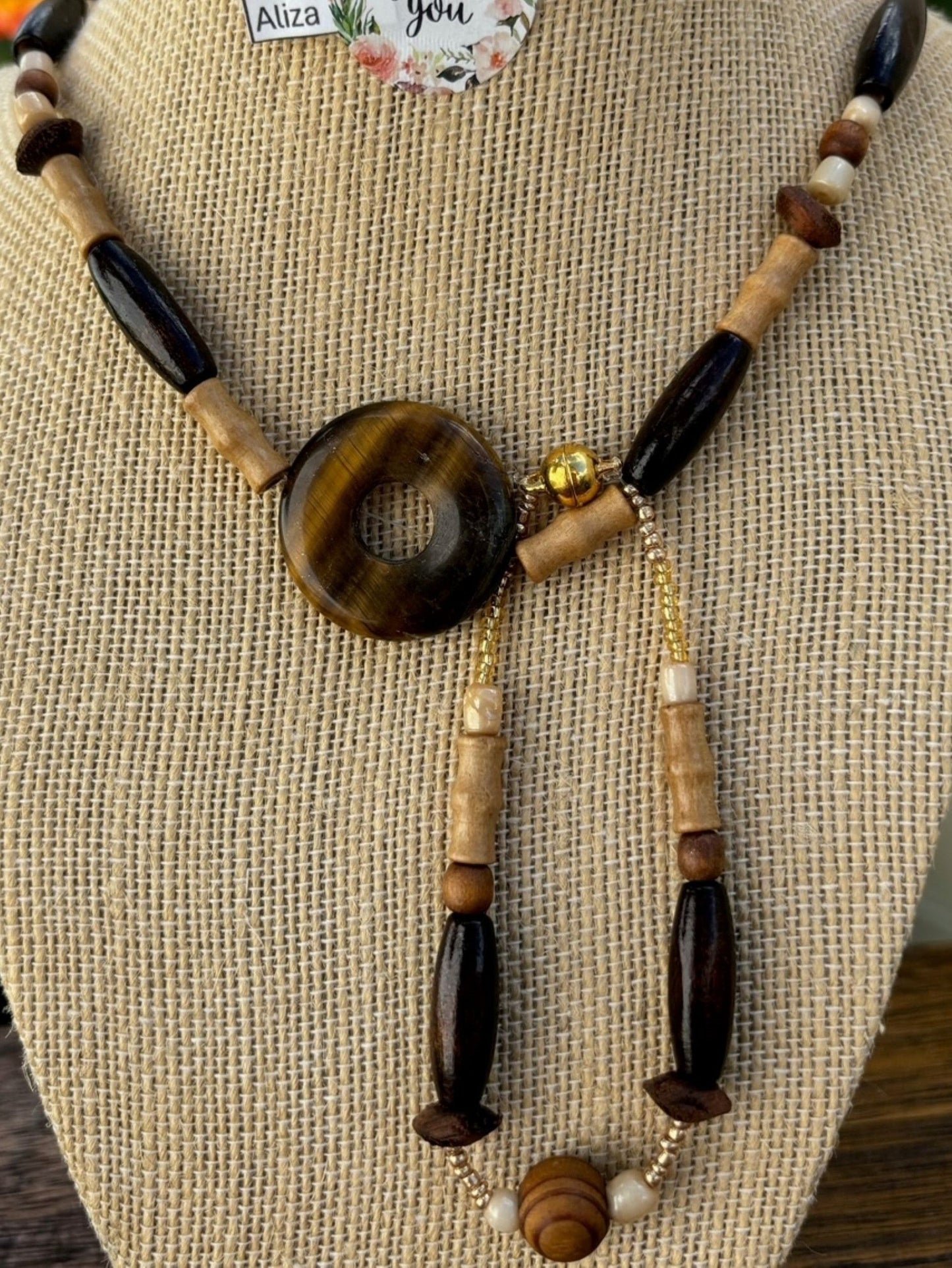 Aliza - Handcrafted Earthy Beaded Necklace and Bracelet with Magnetic Clasp