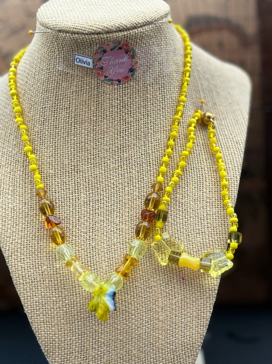Olivia - Olivia - Sunny Daze Yellow Beaded Necklace with Flower Charm