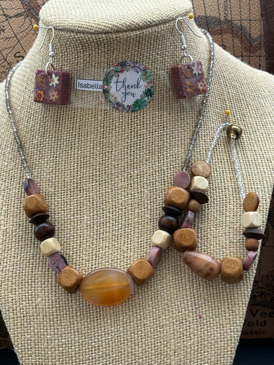 Isabella - Earthy Elegance Beaded Necklace